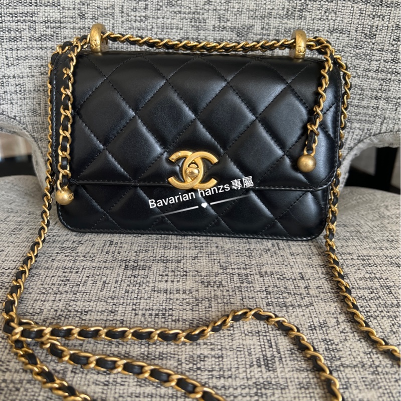 Chanel 黑金牛雙金球-8