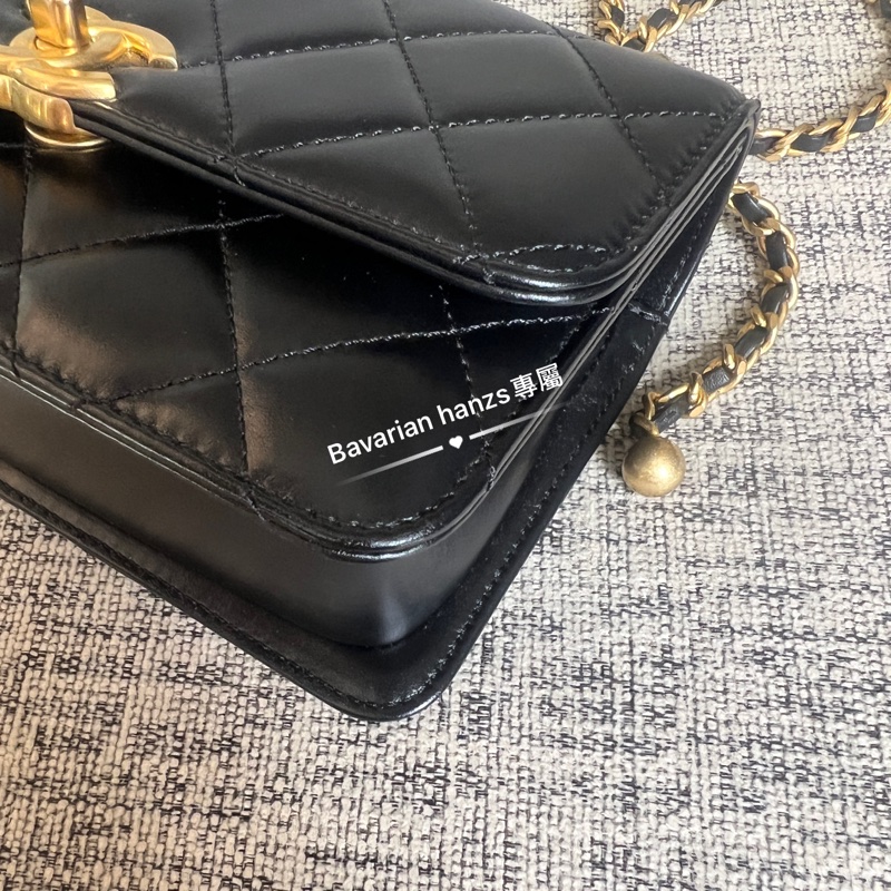 Chanel 黑金牛雙金球-13