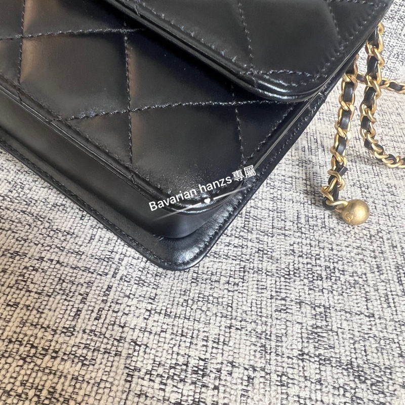 Chanel 黑金牛雙金球-20