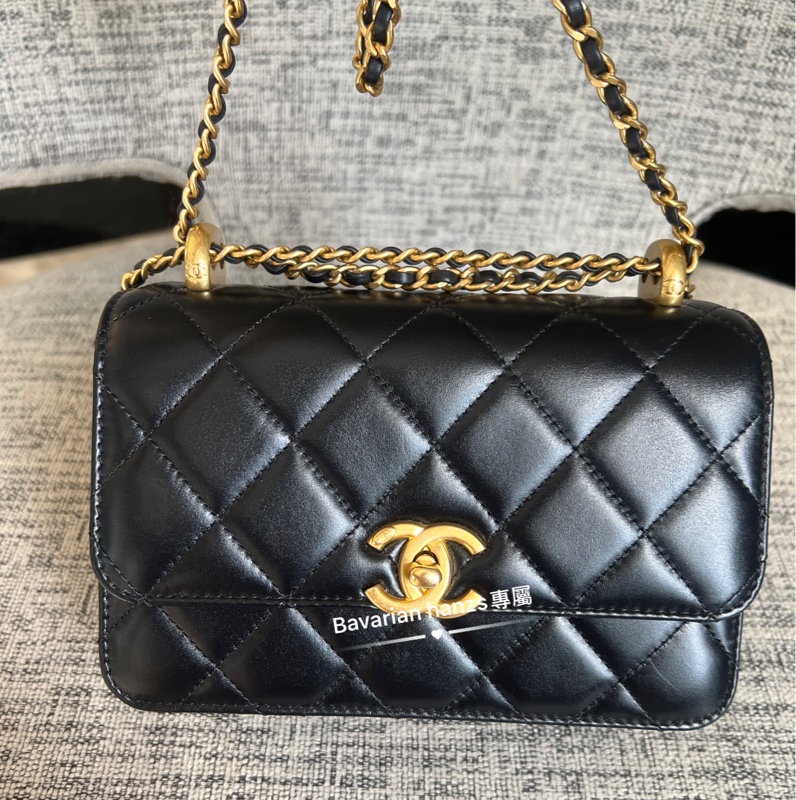 Chanel 黑金牛雙金球-25