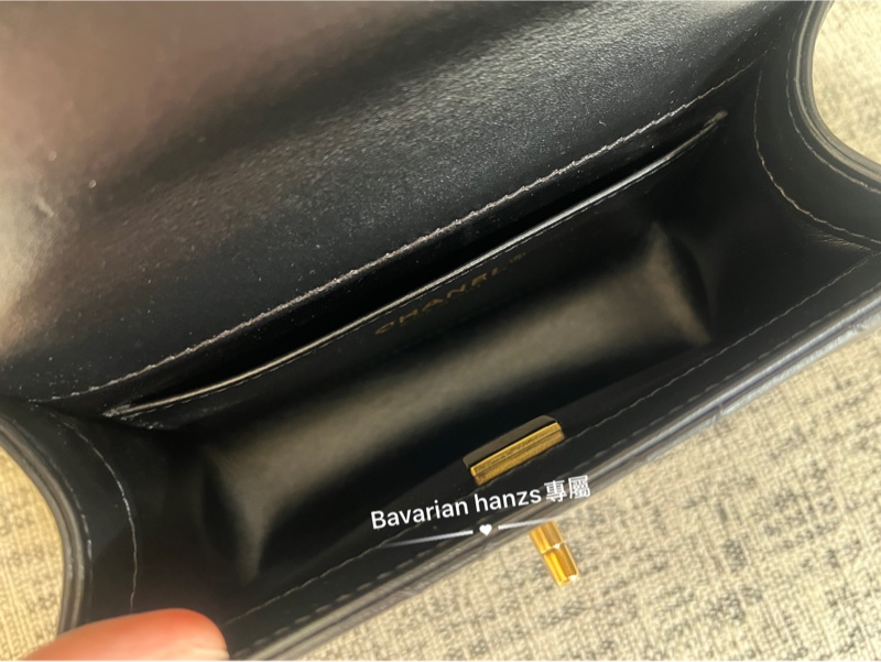 Chanel 黑金牛雙金球-28