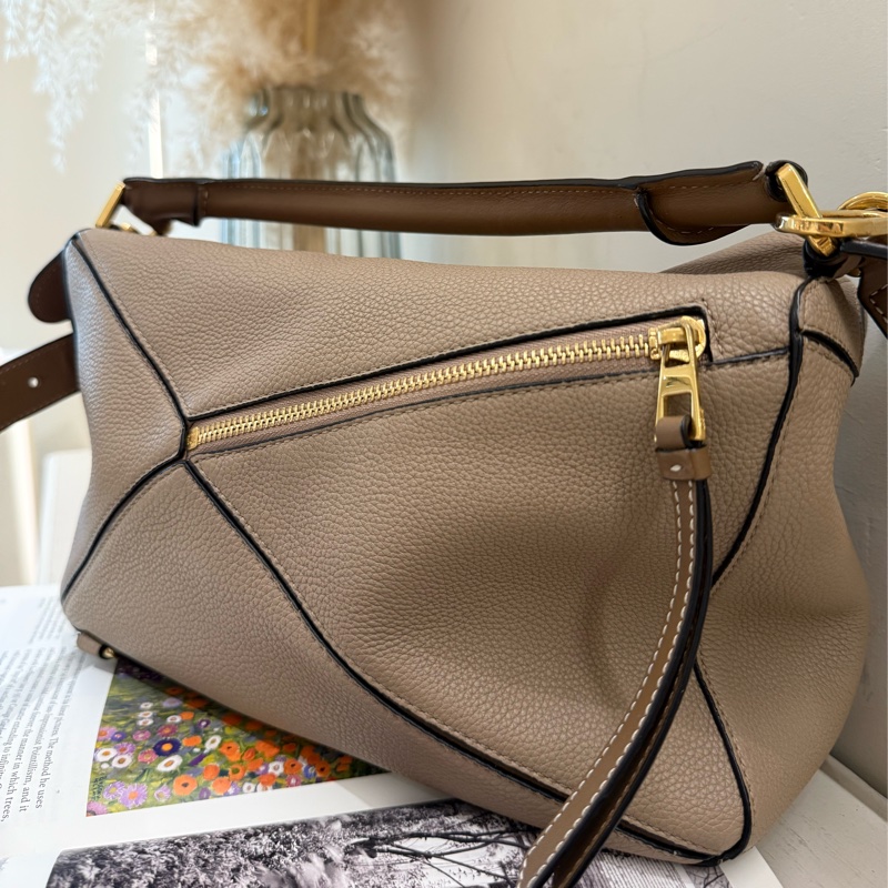 LOEWE 中號沙色PUZZLE-1