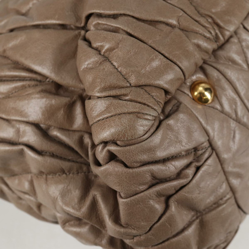 【日本直送】Miu Miu Matelasse 手提包 皮革 2 向 米色 金 正品 132748V-14