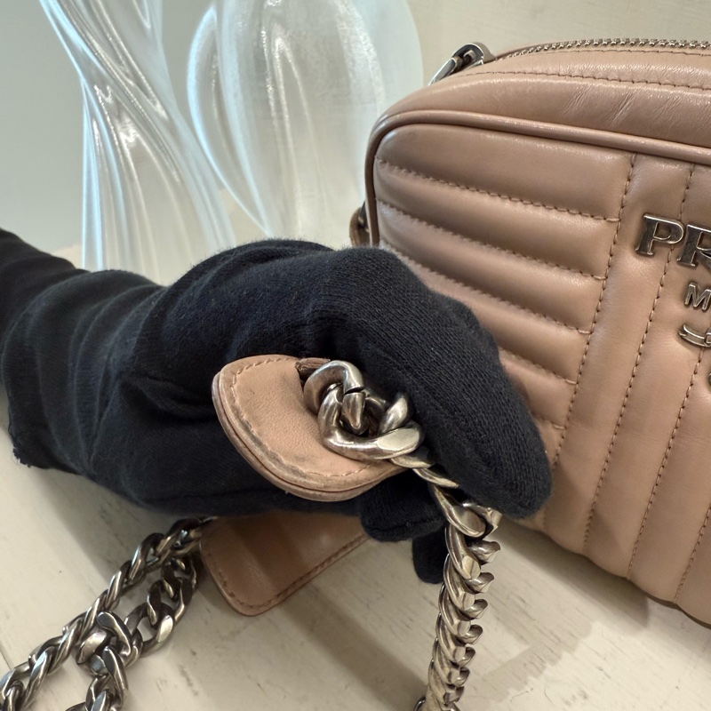 PRADA 粉色條紋鏈條包-17