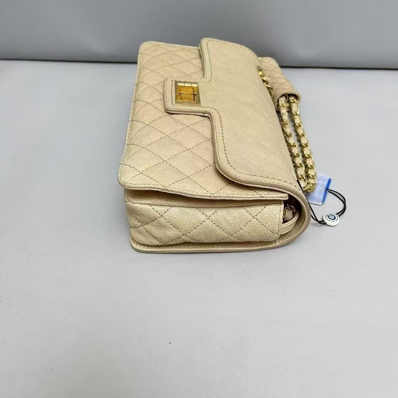 Chanel香奈兒 2.55奶茶色荔枝牛皮肩背包斜背包-4
