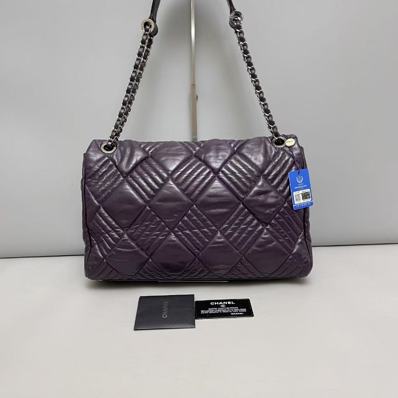 Chanel香奈兒 紫色全皮菱格肩背包 機場包-1