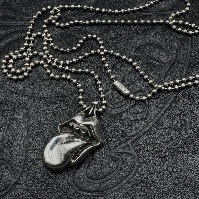 ChromeHearts克羅心Rock滾石大舌頭項鏈
經典款-1