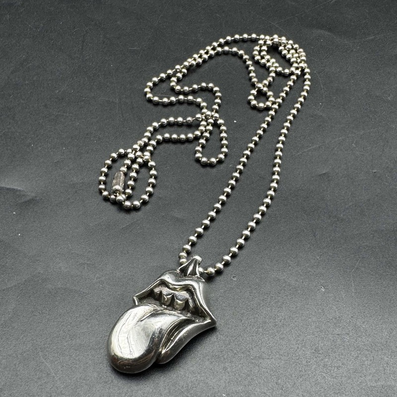 ChromeHearts克羅心Rock滾石大舌頭項鏈
經典款-3