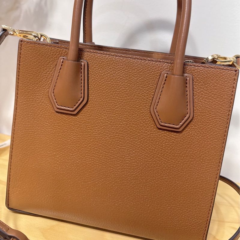 Michael Kors mercer三層手提斜背包-6