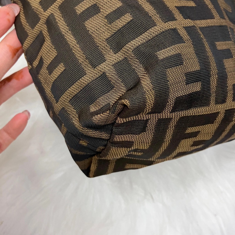 Fendi vintage bag-2