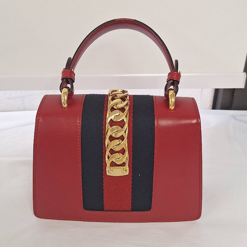 GUCCI 牛皮皮革Sylvie金扣鏈帶肩背袋-6