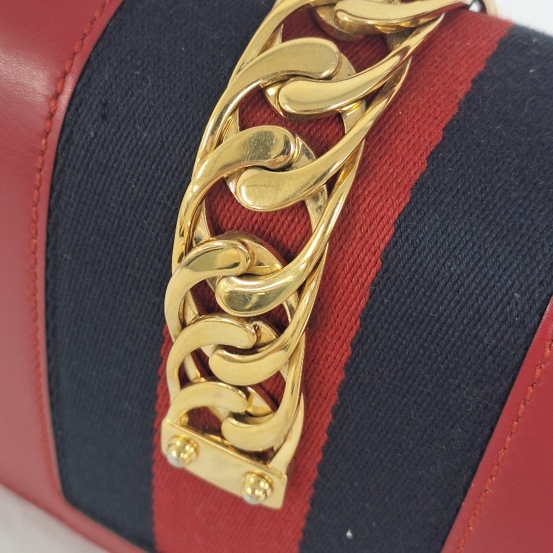 GUCCI 牛皮皮革Sylvie金扣鏈帶肩背袋-10