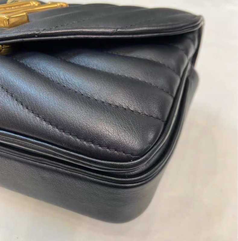 Lv New Wave small-20