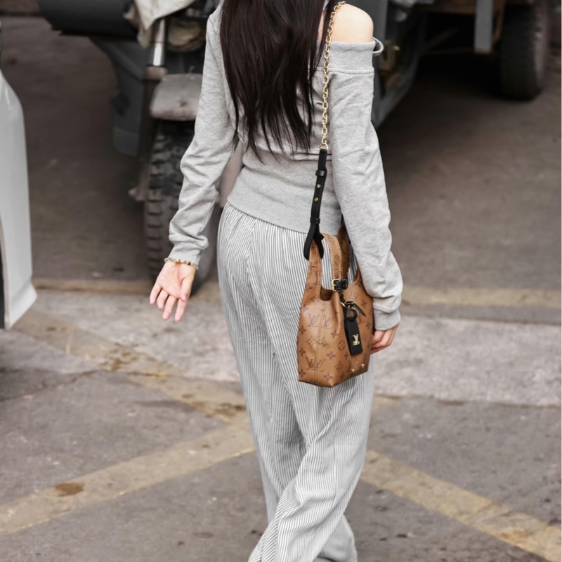 全新LV老花Atlantis BB菜籃子M46816-18