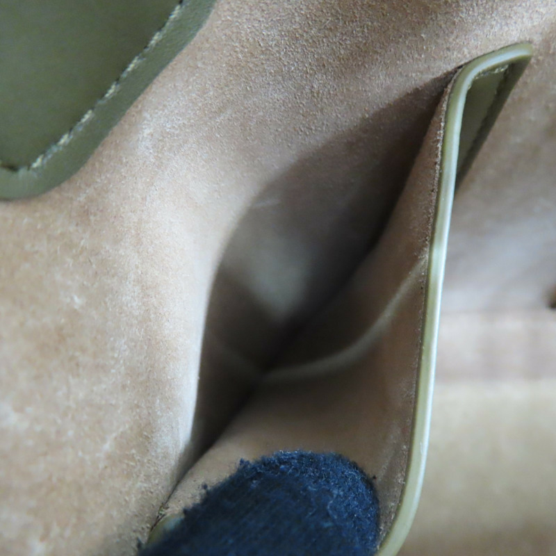 綠色 牛皮 Pebble Mini 肩背包-5