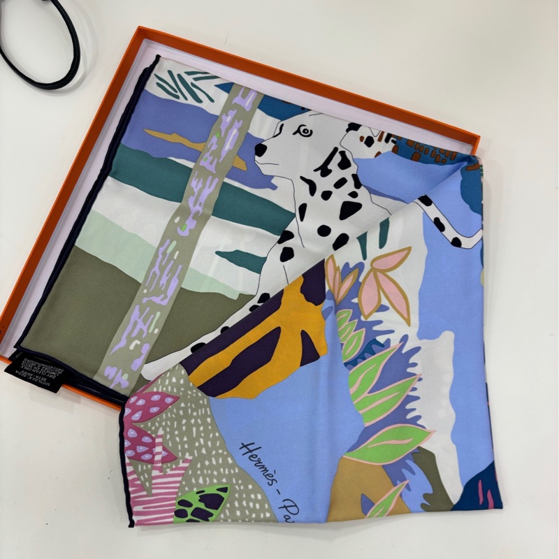 Hermes愛馬仕 《自由之城》 尺寸90✖90 全新-2