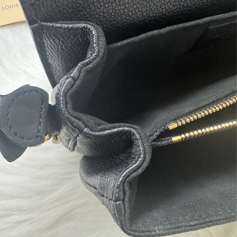 Pochette Métis East West M46595-5