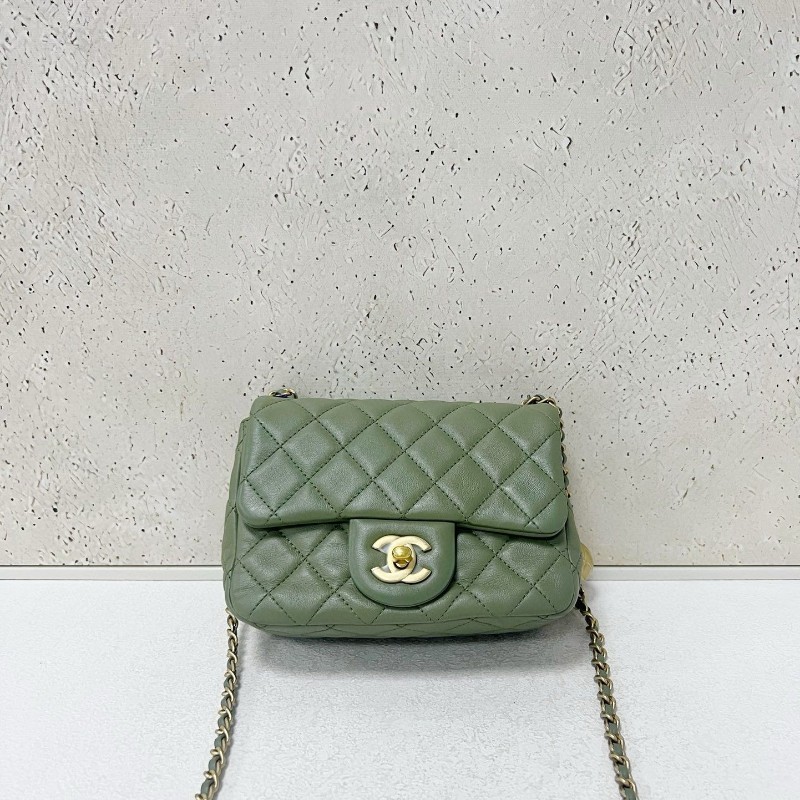 Chanel mini-6