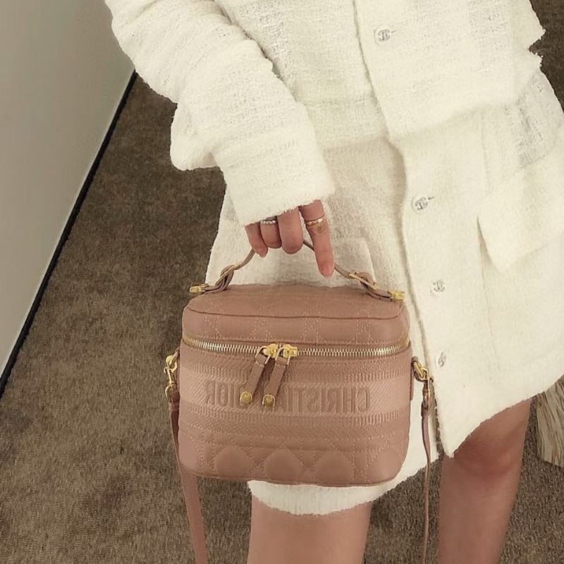 Dior Vanity-7