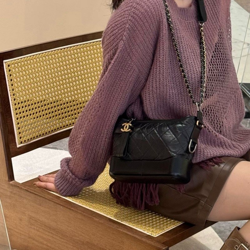 Chanel 黑金流浪包 小號-7