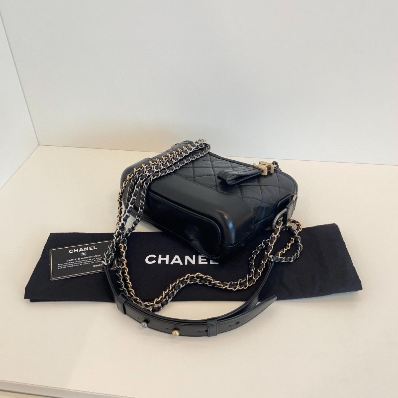 Chanel 黑金流浪包 小號-10