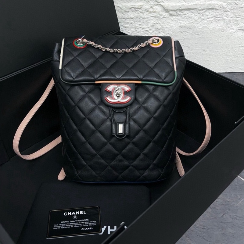 Chanel香奈兒 三拼色薩爾茨堡雙肩包 23開 自重輕 尺寸約20×24×14-0