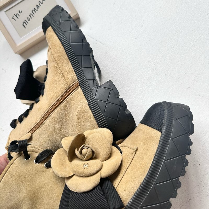 Chanel 山茶花蝴蝶結 軍靴 卡其全新 可拆 山茶花-6