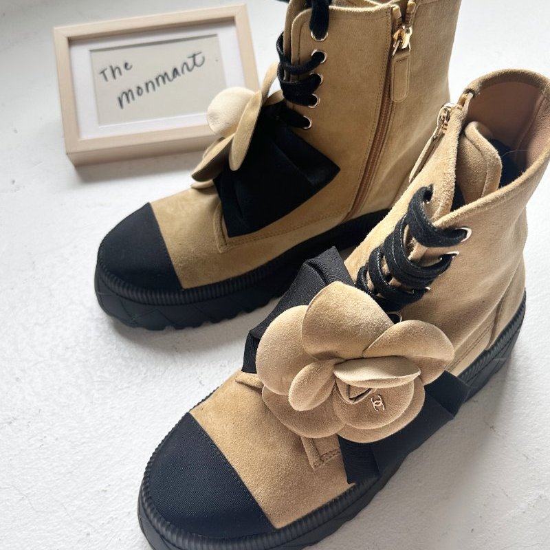 Chanel 山茶花蝴蝶結 軍靴 卡其全新 可拆 山茶花-18