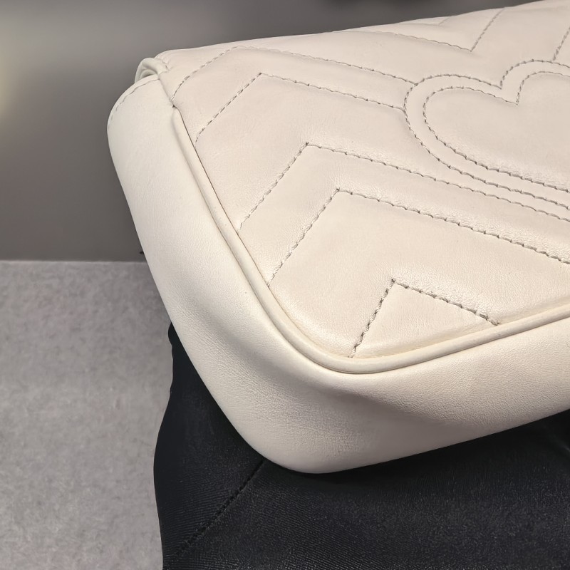 Gucci古馳 馬蒙Marmont 迷你mini 白色斜背包肩背包-13