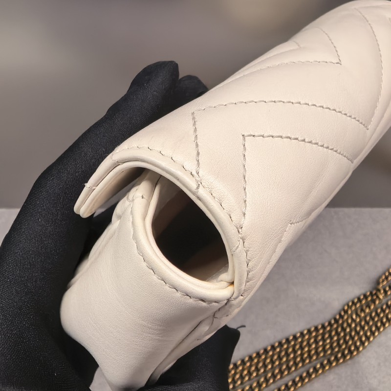 Gucci古馳 馬蒙Marmont 迷你mini 白色斜背包肩背包-15