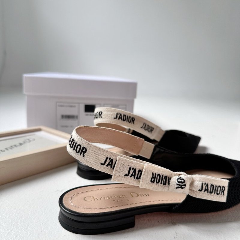 Dior J’adior 平底鞋 黑白 鞋頭尖-9