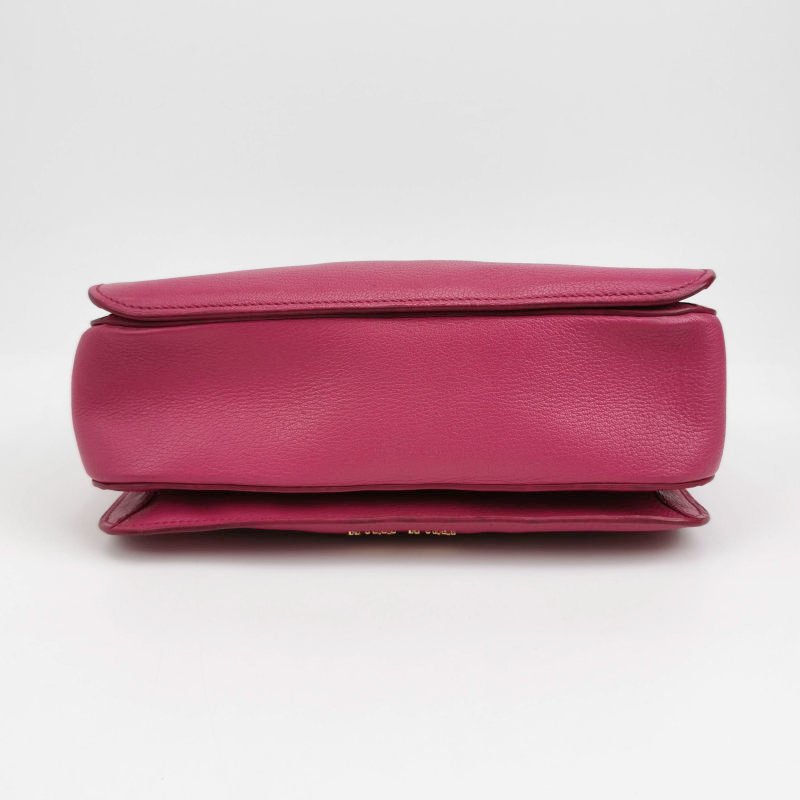 Miu Miu Madras 羊皮 純色 字母 Logo 斜背包 單肩包-5
