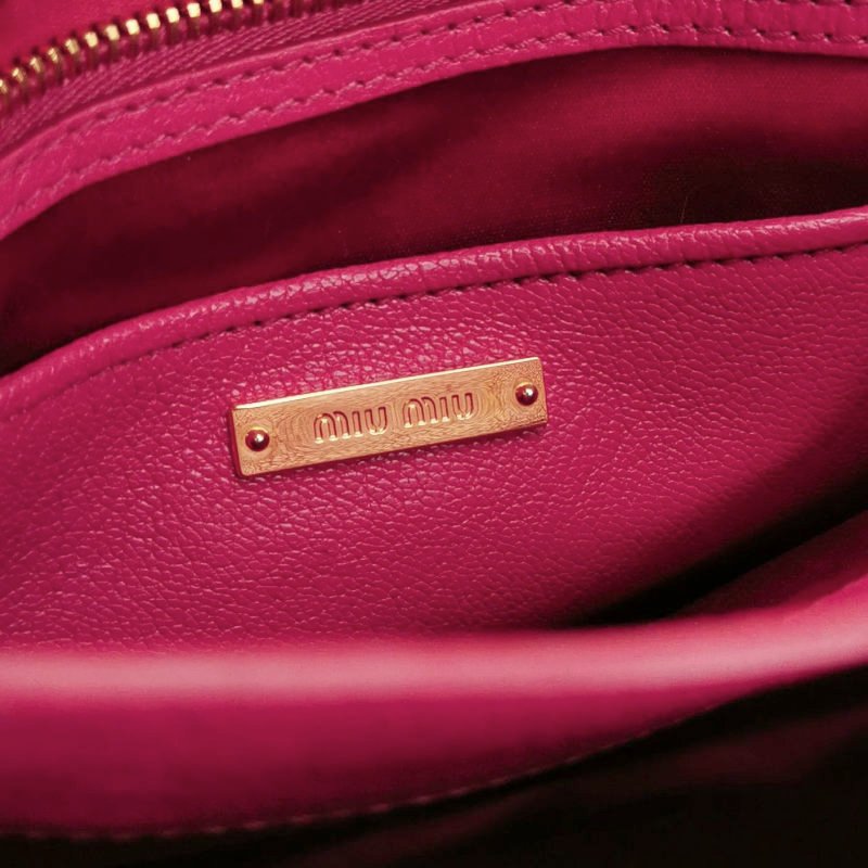 Miu Miu Madras 羊皮 純色 字母 Logo 斜背包 單肩包-7