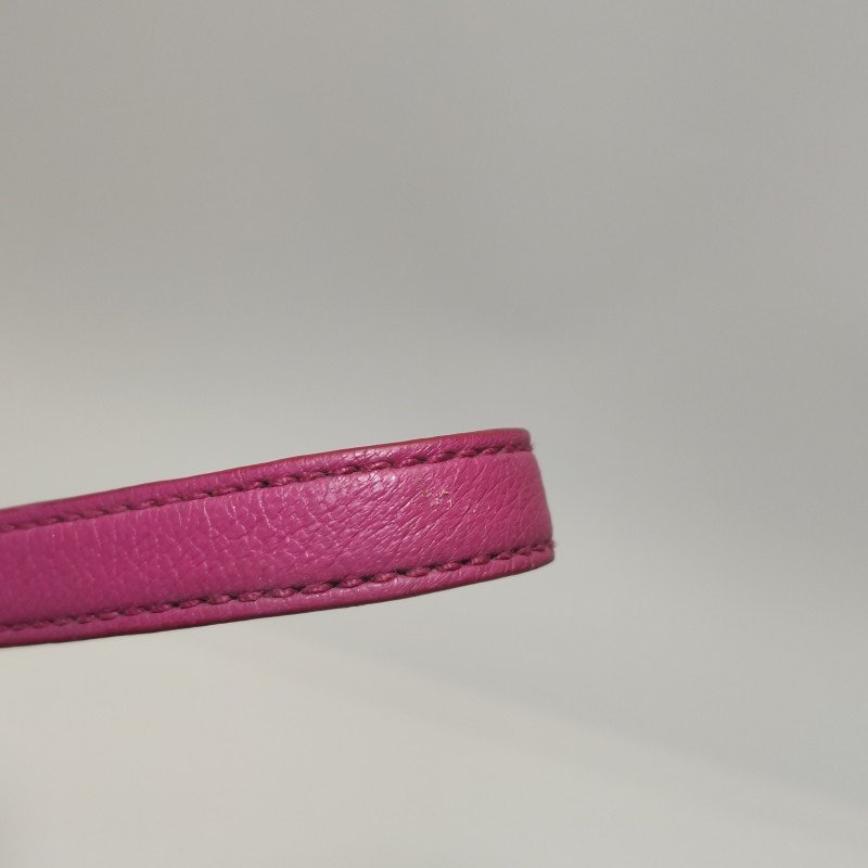 Miu Miu Madras 羊皮 純色 字母 Logo 斜背包 單肩包-20