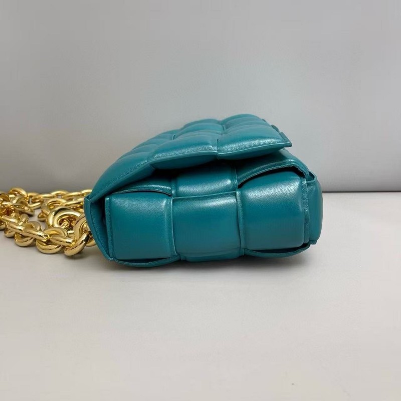 BV葆蝶家Chain Cassette松石綠全皮膨脹金鏈子包肩背包斜背包-2