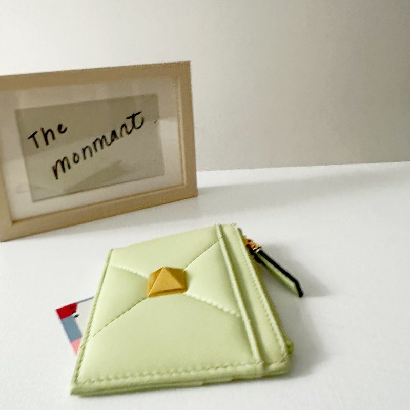Valentino Card holder 小羊皮 卡夾鉚釘-6