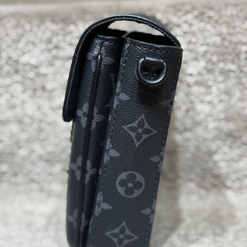 LV 路易威登 黑色手機包 尺寸約19/12/7cm-2