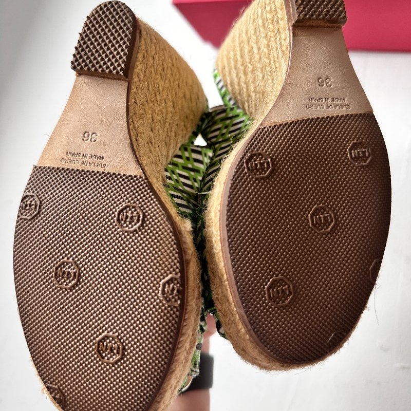 ROGER VIVIER 楔型涼鞋-7