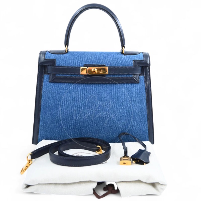 [PRE-OWNED] HERMES KELLY 28 NAVY BOX DENIM JEAN GHW STAMP CIRCLE U-0