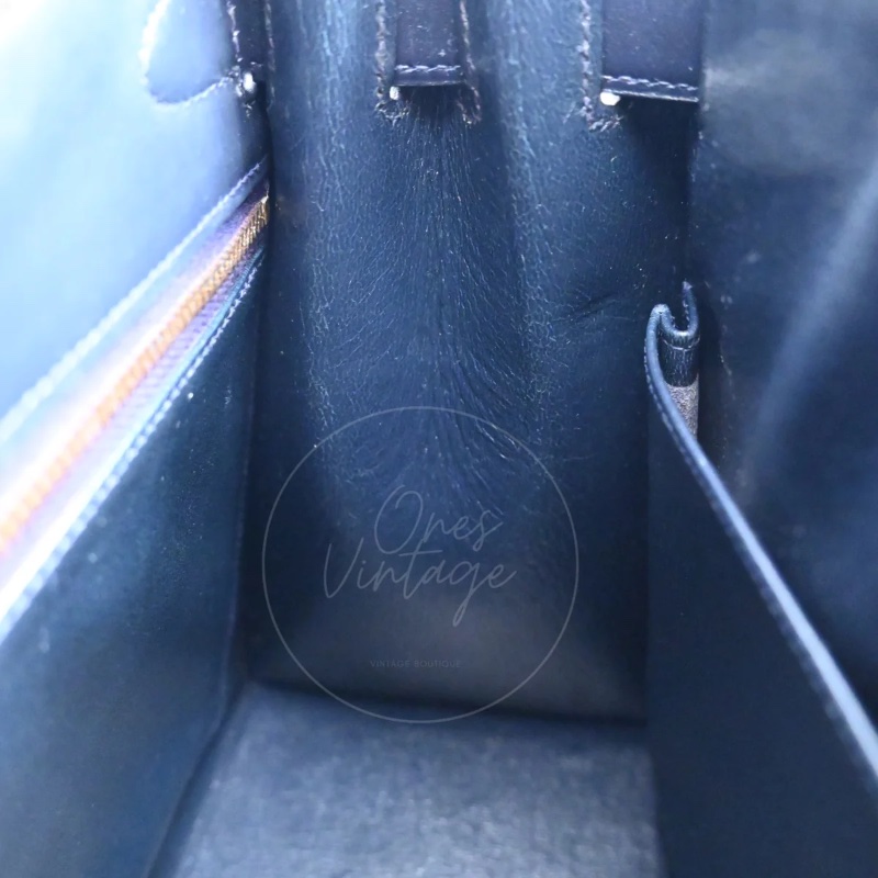 [PRE-OWNED] HERMES KELLY 28 NAVY BOX DENIM JEAN GHW STAMP CIRCLE U-9