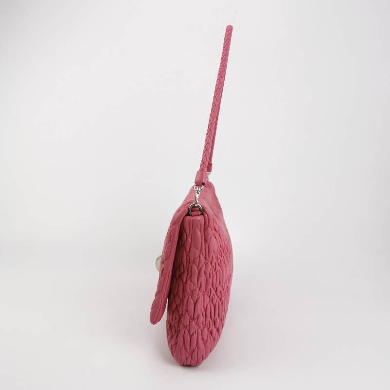 Miu Miu Crystal 系列 羊皮 純色 褶皺 珩縫鑽飾 單肩包-3