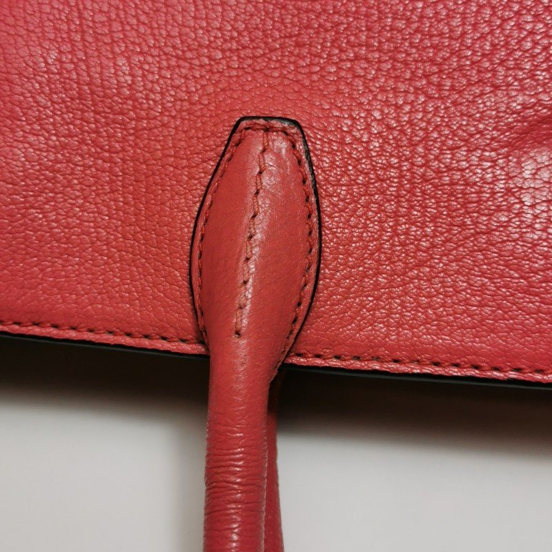 Miu Miu 羊皮 純色 字母 logo 斜背包 單肩包-20