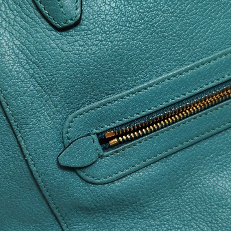 Miu Miu 羊皮 純色 字母 logo 標誌 拉鍊 斜背包 單肩包-16