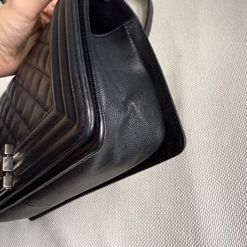 Chanel Boy 黑色菱格紋荔枝皮25cm-7