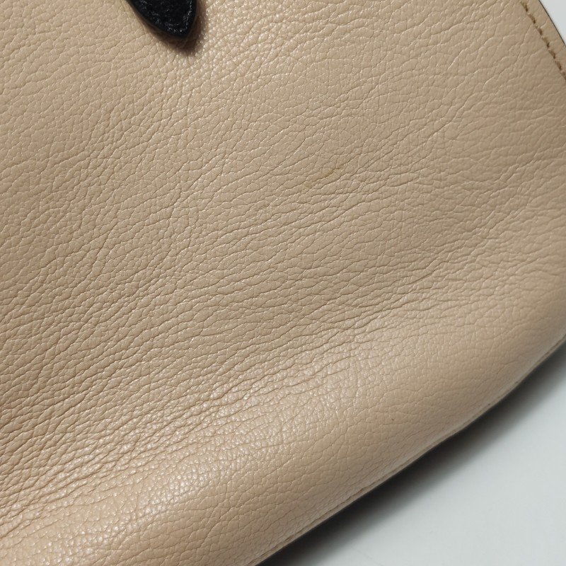 Miu Miu 羊皮 拼色 字母 Logo 斜背包 單肩包-20