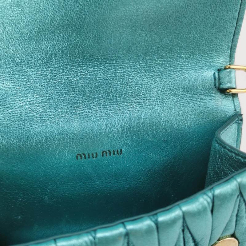 Miu Miu 羊皮 純色 褶皺 水鑽扣 斜背包 單肩包-7