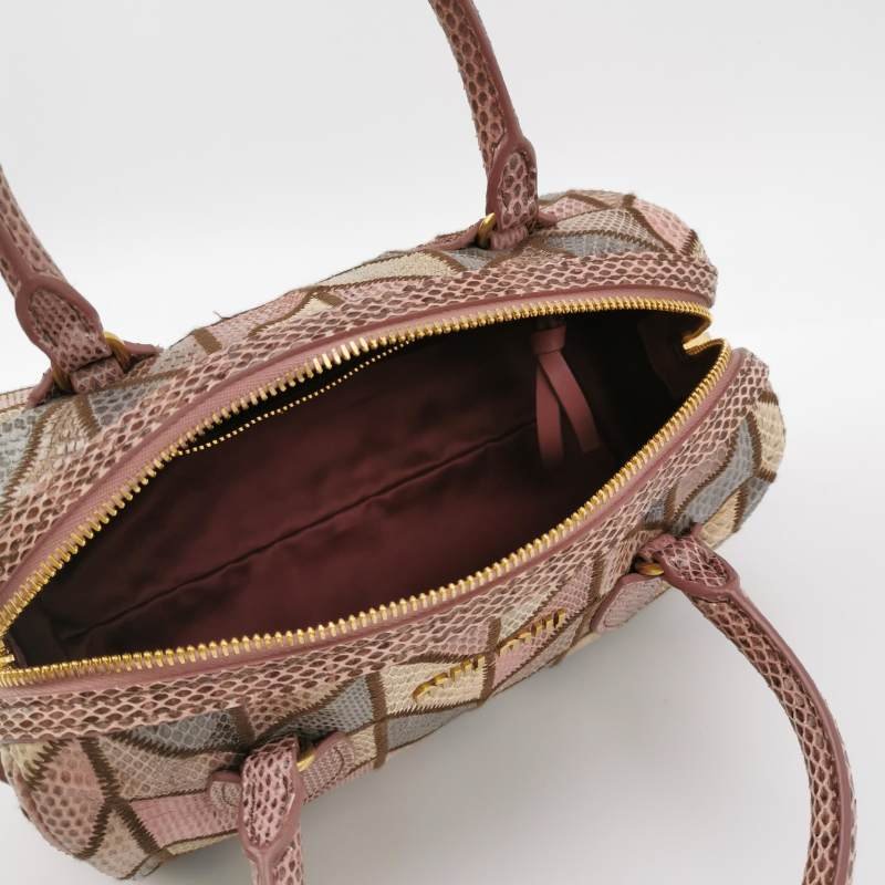 Miu Miu 羊皮 蛇皮 拼色 菱格 絎縫 字母 logo 波士頓包 斜背包 單肩包-5