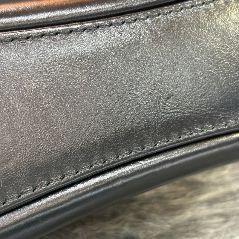 CHANEL A91810 gabrielle HOBO 20公分 缺貨款 黑色 藍色 雙色 撞色 流浪包 斜背包 肩背包 側背包-16