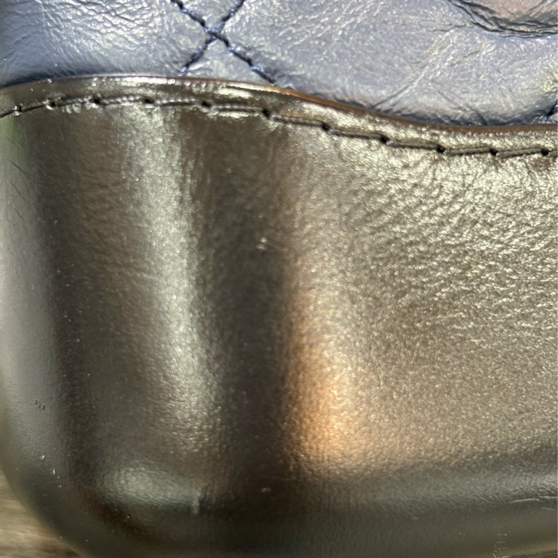 CHANEL A91810 gabrielle HOBO 20公分 缺貨款 黑色 藍色 雙色 撞色 流浪包 斜背包 肩背包 側背包-21