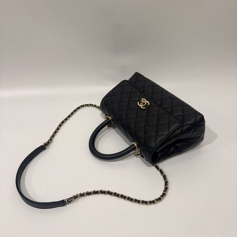 Chanel黑色金釦菱格紋荔枝皮小號CoCo Handle/A92990-12